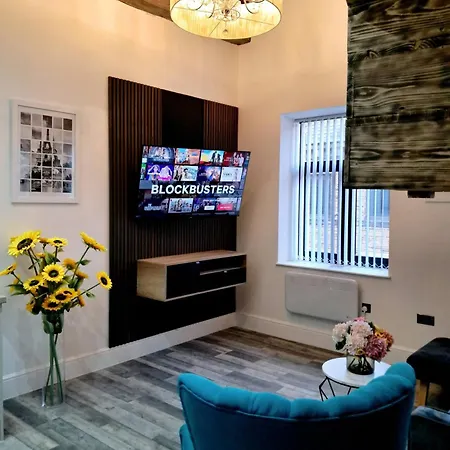 B05 New Boutique Mezzanine Free Parking Wifi Centre Disc On Wkly And Monthly Bradford (West Yorkshire)