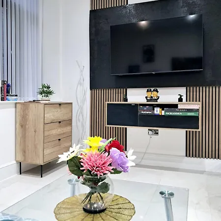 Apartment B05 New Boutique Mezzanine Free Parking Wifi Centre Disc On Wkly And Monthly Bradford (West Yorkshire)
