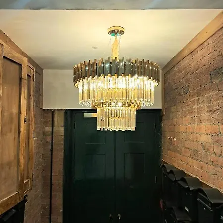 B05 New Boutique Mezzanine Free Parking Wifi Centre Disc On Wkly And Monthly Apartment *